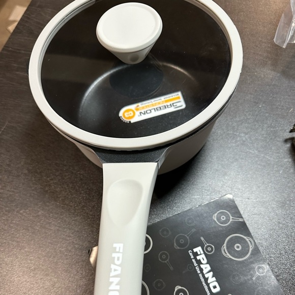 2 Qt Sauce Pan - light gray - sturdy, durable, induction - NWT - Picture 1 of 8